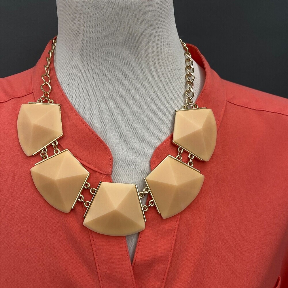 Gold-tone Peach Women's Fashion Bib Necklace NWOT